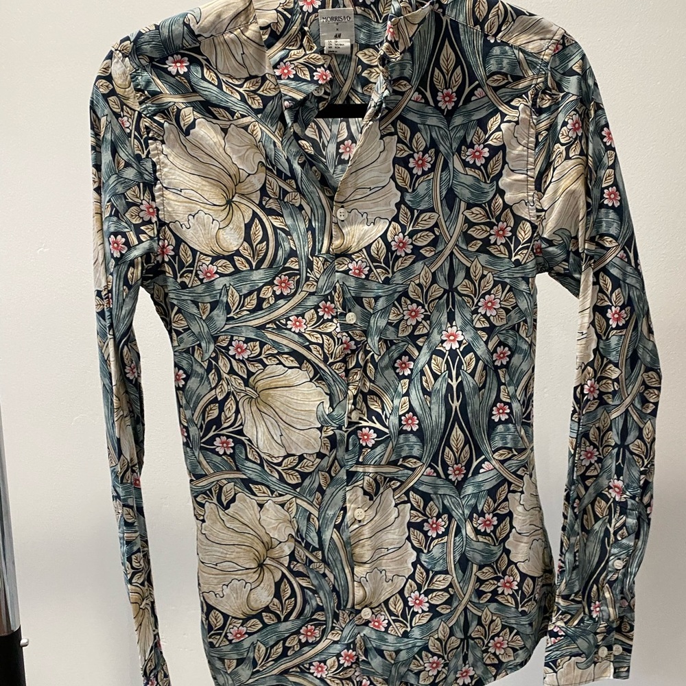 Pattern shirt
